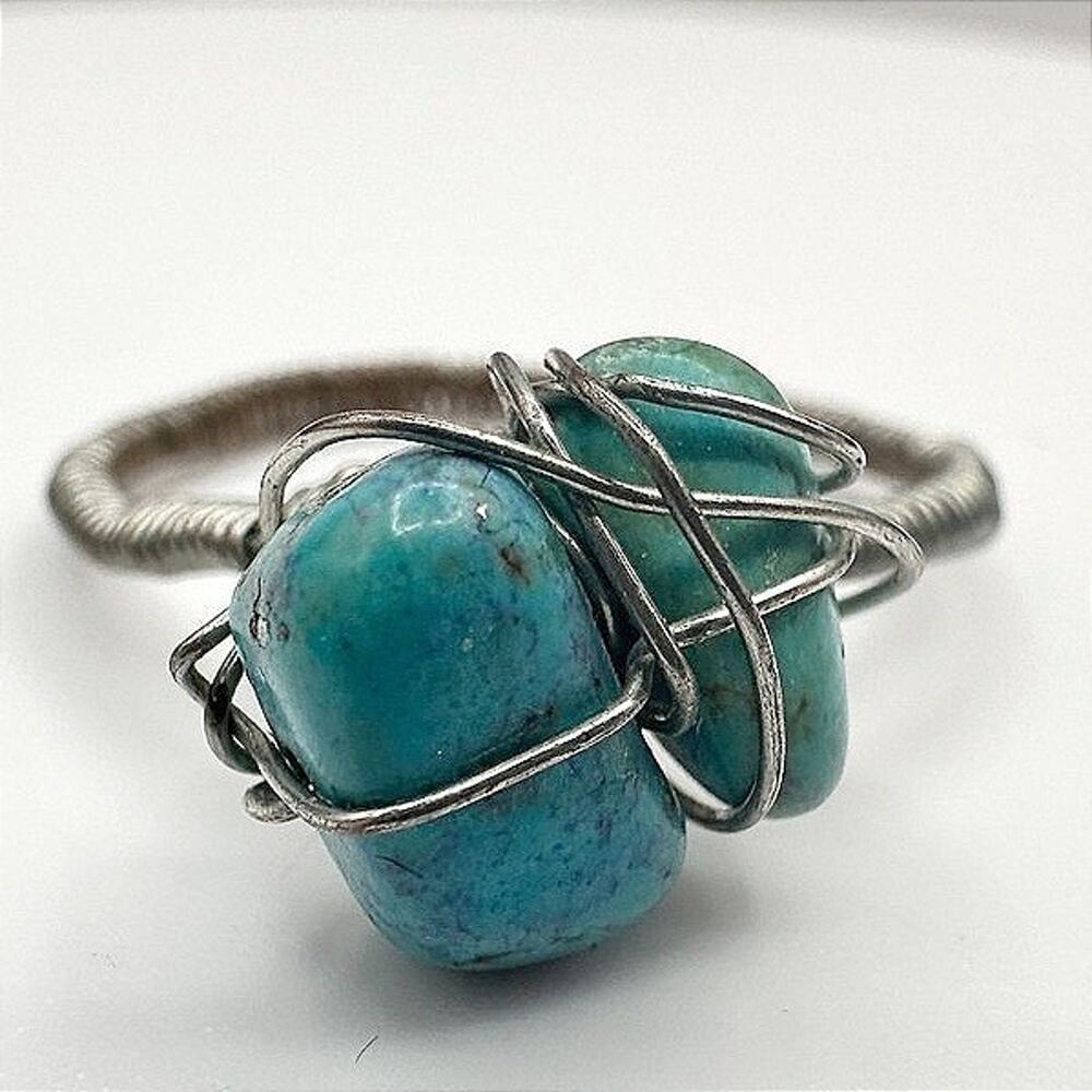 Vintage 90s Boho Silver Tone Wire Wrapped Turquoise Ring Women's Classic Jewelry